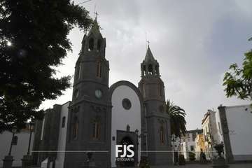 Visita del nuncio del Papa a la Basílica de Telde/Francisco Javier Santana y Antonio Alí.